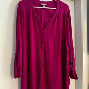 BRAND NEW Magenta Ava & Viv Blouse